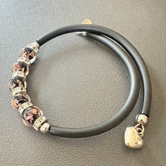 Murano Glass Bracelet Handmade In Italy Memory Wire Lampwork Beads Cuff Black - Picture 3 of 4